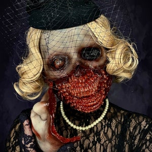 ーbuilt-to-orderー Silicone zombie mask with removable eyeballs and skin (cz)