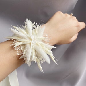 Bridesmaid bracelet natural dried flowers white for bridesmaids and bride wrist corsage for wedding bridesmaid gift boho wedding accessories image 5