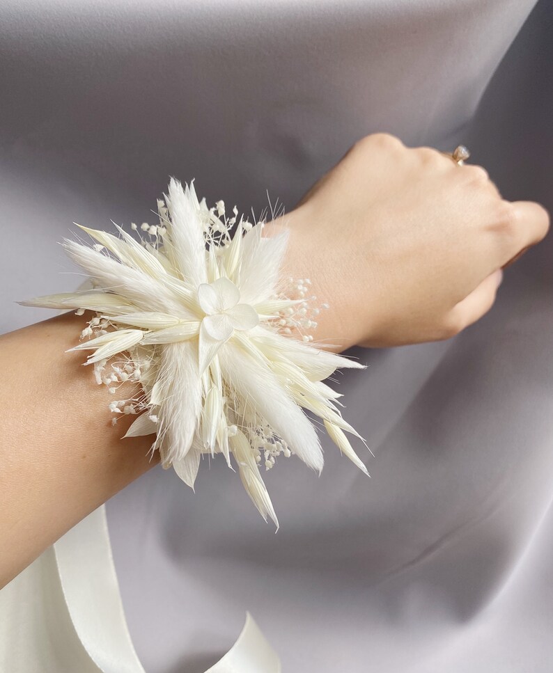 Bridesmaid bracelet natural dried flowers white for bridesmaids and bride wrist corsage for wedding bridesmaid gift boho wedding accessories image 5