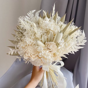Boho Brautstrauß getrocknete Blumenstrauß Hochzeitssträuße Holzblumenstrauß Konservierte Blumen Brautjungfernstrauß weiß und beige sola