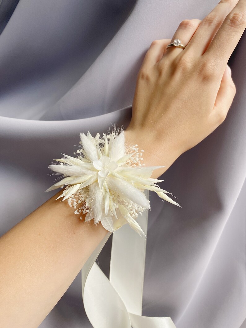 Bridesmaid bracelet natural dried flowers white for bridesmaids and bride wrist corsage for wedding bridesmaid gift boho wedding accessories image 10