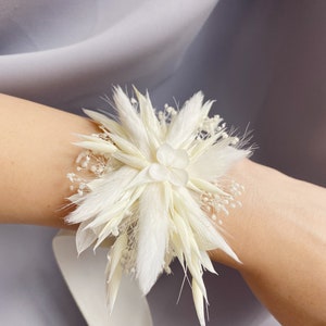 Bridesmaid bracelet natural dried flowers white for bridesmaids and bride wrist corsage for wedding bridesmaid gift boho wedding accessories image 9