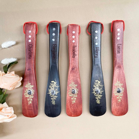 Personalized Long-Handle Wooden Shoe Horn. Handcrafted Wear Shoe Helper. Decorative Wood Shoe Spoons With Hanging. Lifestyle Accessories