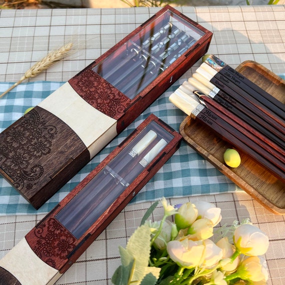 Personalized Rosewood Chopsticks Gift. Couple Chopsticks Box Case. Custom Name Engraved Chopsticks Set. Wedding Favor Gift. Newlyweds Gift