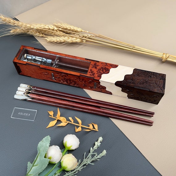 Personalized Rosewood Chopsticks Gift. Couple Chopsticks Box Case. Custom Name Engraved Chopsticks Set. Wedding Favor Gift. Newlyweds Gift