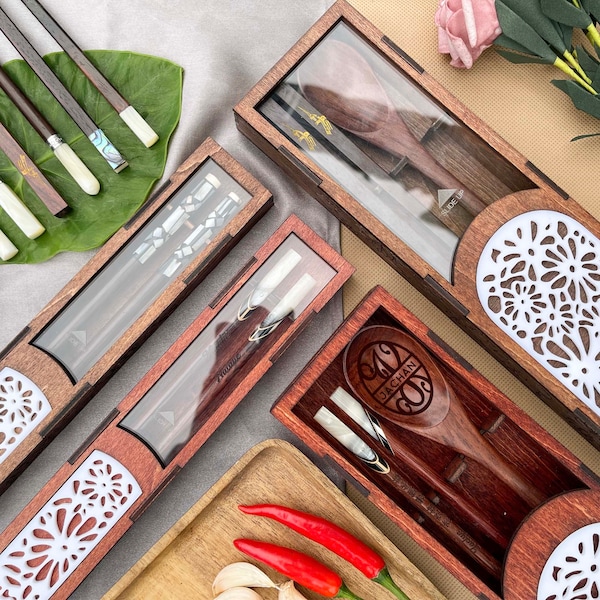 Personalized Rosewood Chopsticks Box Set. Premium Chopstick/Spoon with Case. Engraved Spoon, Engraved Chopstick Gift. Vietnam Handcrafted