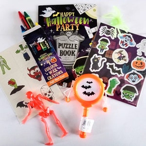 Halloween Pre filled Party bags Trick or Treat Prizes Kids Party Bag Fillers Favours