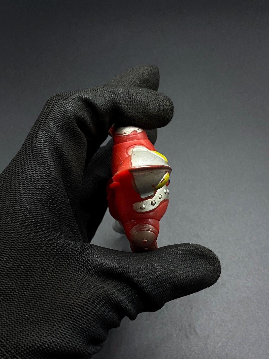 SKU B143P980 | ミニフィギュア ウルトラマンレッド 正規品 - Etsy 日本