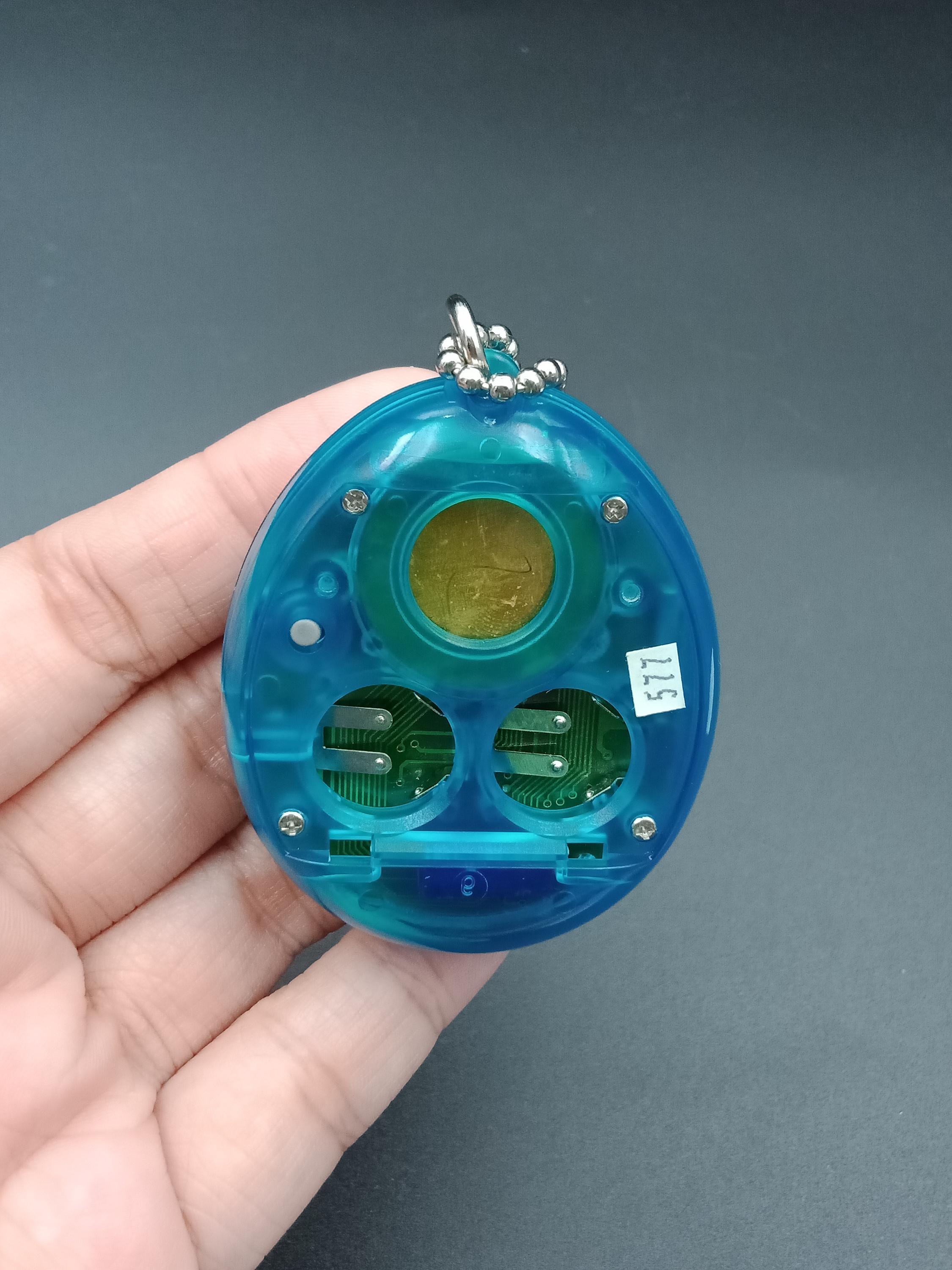SKU YU345 | Tamagotchi P1/P2 Blue Bandai Japanese - Etsy