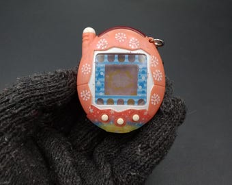 玉兎様　オーダーページ SKU B788P8999 | Bandai Keitai Kai Two Tamagotchi Plus White Clover