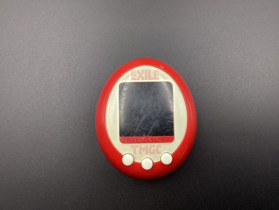 えぐもっち　BANDAI Tamagotchi + Color レッド Tamagotchi +color Red | Japan Version | Bandai Authentic | the