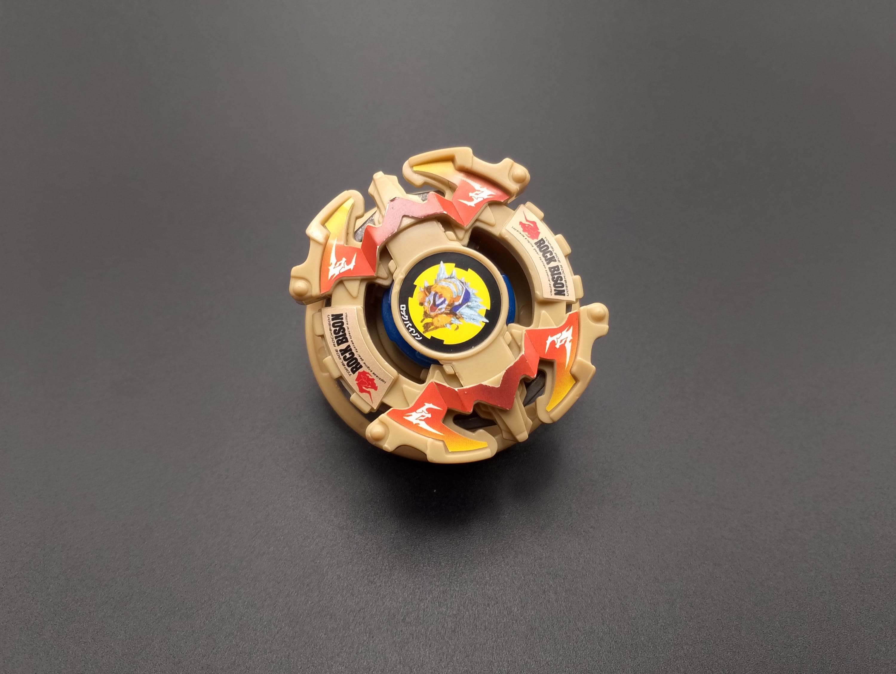 SKU BB02 F563 | Beyblade Takara , Rock Bison G Brown - Etsy