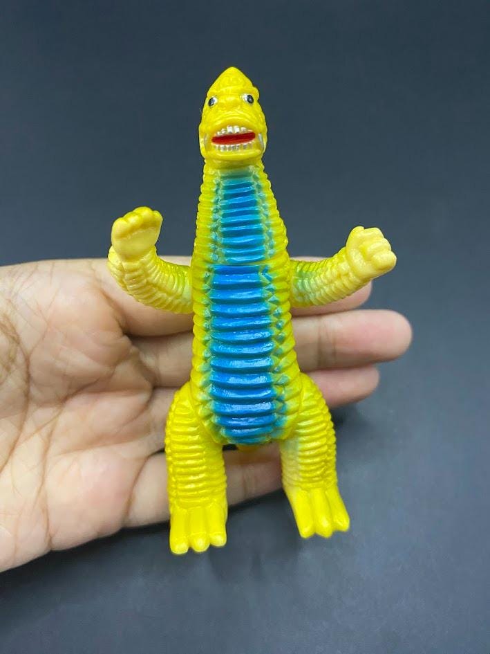 B627P6258 | Ultrama Red King Bullmark Re-issue Sofubi Soft