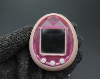 【中古本体のみ】たまごっち 4U+ ベビーピンク Yahoo!オークション -「たまごっち4u ピンク」の落札相場・落札価格