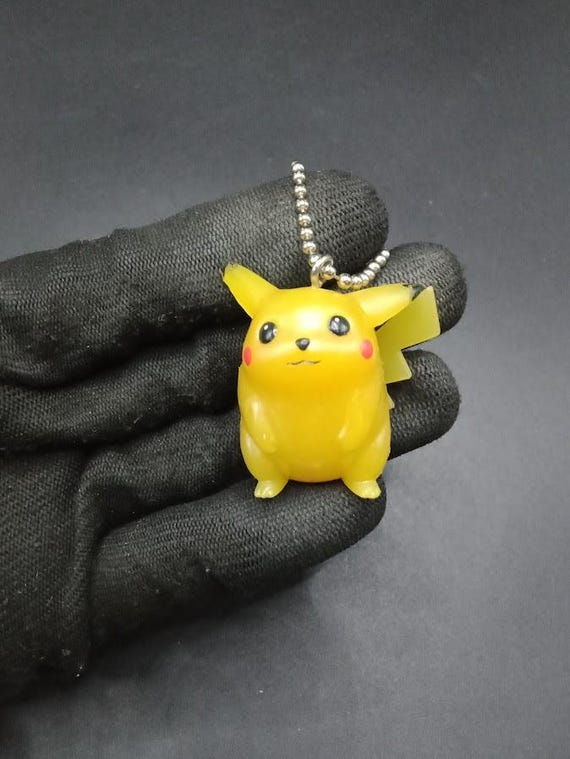 SKU B717P7586 | Pikachu Pokémon Plush Keyring - Etsy