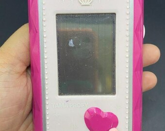 SKU B679P7016 |バンダイ たまごっち たまハートコレクション たま