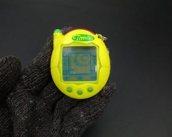 SKU B777P8713 | Tamagotchi Plus Remoniero Bandai Japan