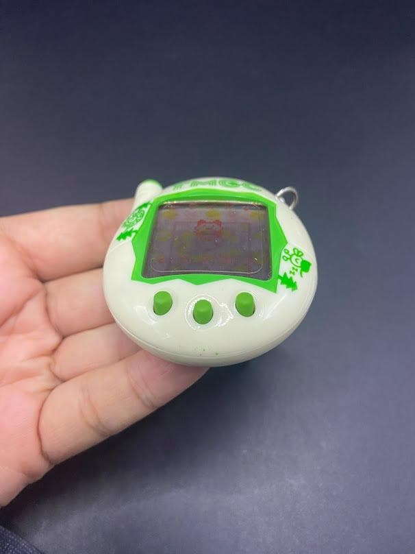 SKU B668P6922TA5 | バンダイ たまごっちプラス けいたまえんたま