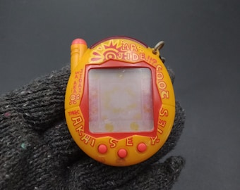 SKU B646P6716 TA8 | Original 1997 Bandai's Tamagotchi Virtual