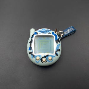 【激レア】Bandai Tamagotchi Connection V4.5 最終値下げ】Bandai Tamagotchi Connection V4.5 - メルカリ