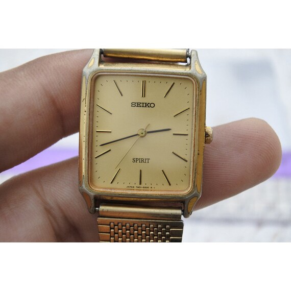 稼動】SEIKO SPIRIT 7N01-5180 クォーツ レディース腕時計 はみ出す 稼動】SEIKO SPIRIT 7N01-5180 クォーツ レディース腕時計 はみ出す