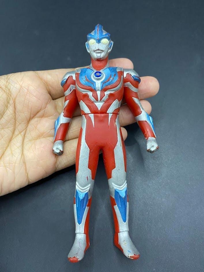 SKU B628P6350UL5 | レアなヴィンテージウルトラマンソフトビニール