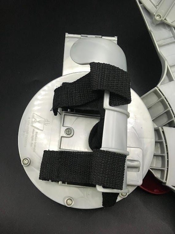 yuuukaaaaa03 SKU B65P488 YU4 | Yu-gi-oh! Duel Disk Launcher Accessory With Life