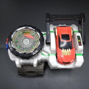 SKU B338P4071 | Takara Tomy Tomica Earth Granner Hero Change Gear
