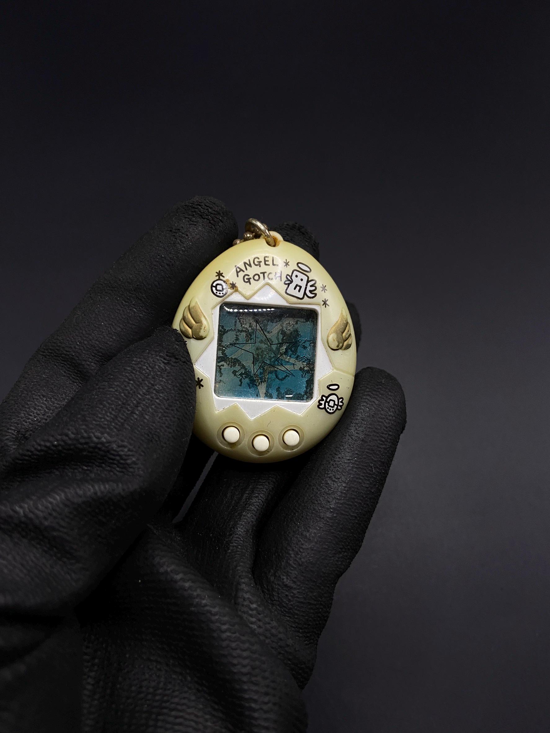ＡＮＧＥＬ ＧＯＴＣＨ Vintage 1997 Bandai Tamagotchi Gotch Angel Ver Electronic