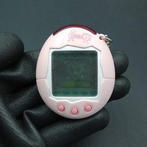 SKU B833P9999 | Bandai Japanese Tamagotchi Connection V1/V2 Pink