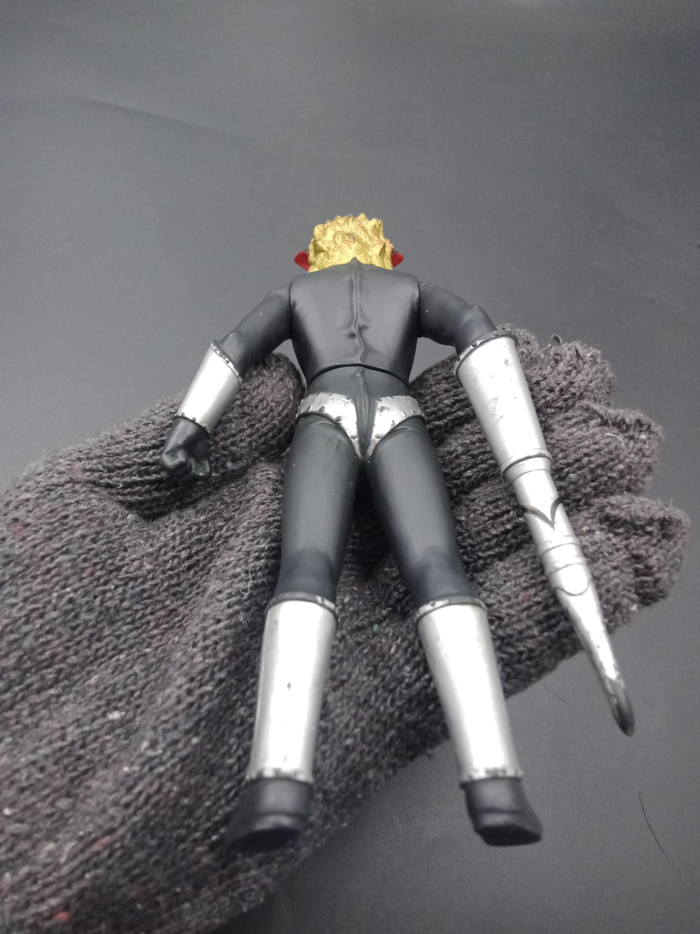 SKU B750P8035 | Alien Magma Bandai Ultra Monster Figure Ultraman