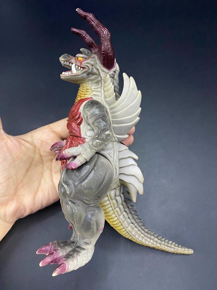 SKU B628P6325UL5 | Ultraman Gaia Ultra Monster Super Pazuzu 1999