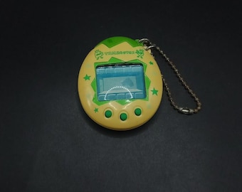 Tamagotchiidl クリアグリーン動作確認済 レアカラー】 たまごっちiDL グリーン たまごっち Amazon.co.jp