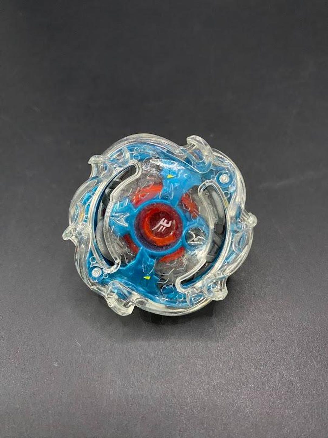 SKU B631P6672BE4 | Takara Tomy Beyblade Burst B-28 Neptune Armed