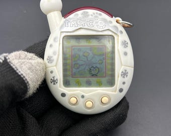 たまごっち 4U 　チェーン　箱　着せ替えパーツ　説明書付き Tamagotchi 4U 箱と日本語マニュアル付き (0101345) - Etsy 日本