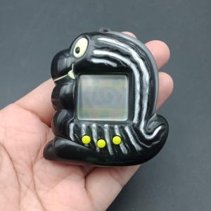 SKU B780P8748 |ぎゃおっぴたまごっち バーチャルペットゲーム - Etsy 日本