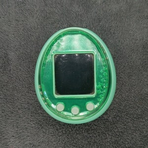 たまごっちID L 日本版、レアグリーンシェル、中古、ヴィンテージ