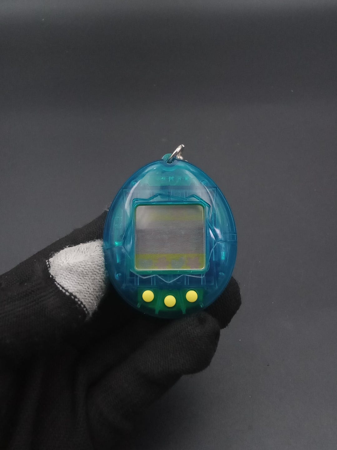 SKU B1149P13805TA4 | Tamagotchi P1/P2 Blue First Generation V-pet