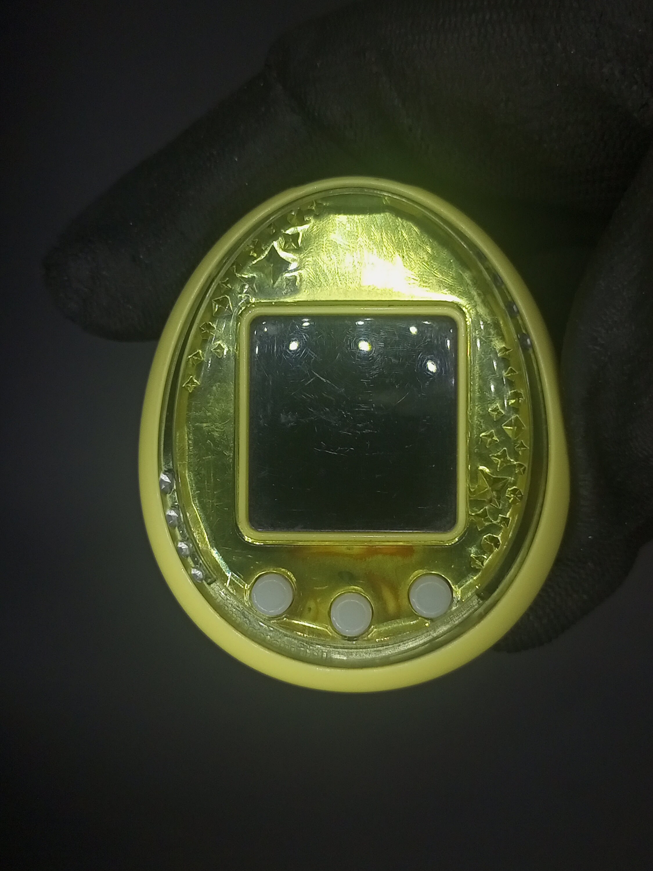 BANDAIバンダイ たまごっち iDL イエロー Amazon.co.jp: Tamagotchi iD L イエロー (タマゴッチ