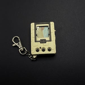 SKU | デジモンバーチャルペット ホワイト 本物おもちゃ