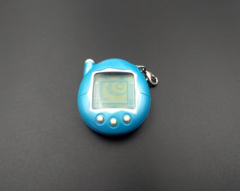 SKU B740P7859 |バンダイ ケータイ改ツー たまごっちプラス みずいろ