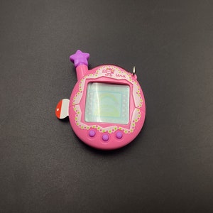 SKU TB F6 Tamagotchi Connection Pink V4.5 Ura Pretend Plus