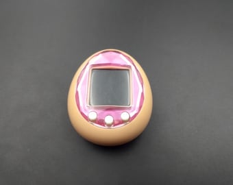 たまごっちID ピンク、日本語版 | バンダイ正規品 | 中古、傷あり