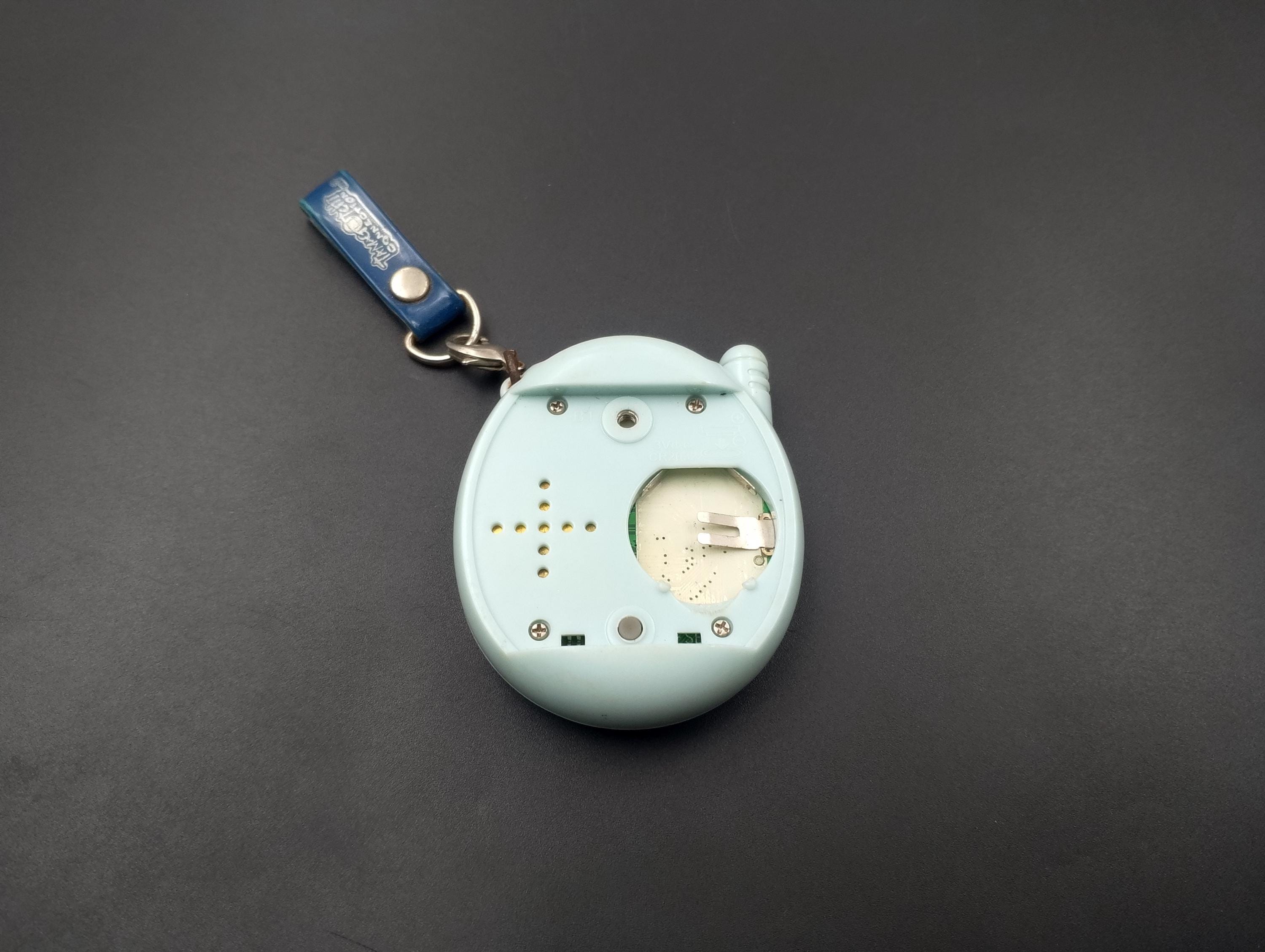 SKU TC F70 | Tamagotchi Connection V3 Blue , Authentic English Ver