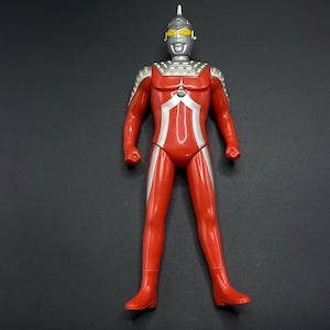 SKU | Mini Figure Ultraman Seven Authentic Toy