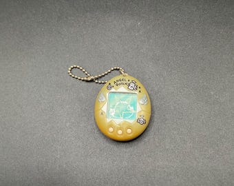 SKU TA F40 | Tamagotchi Angel Gotch Gray With Case Japan