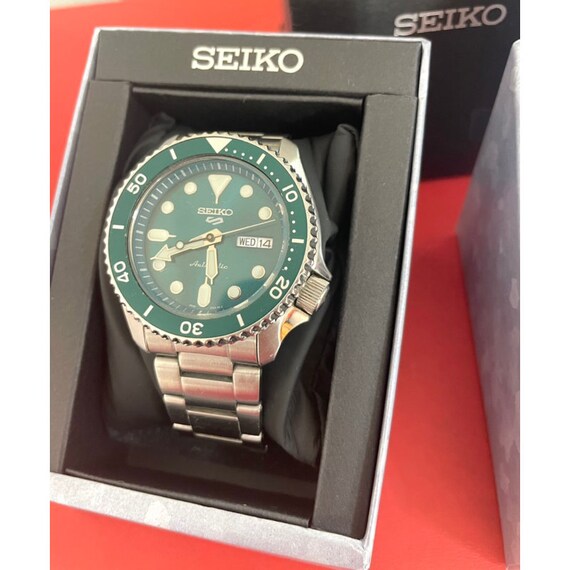 Seiko 5 Automatic With Green Dial SRPD61K Hulk Genuine Etsy Canada