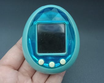 SKU YU40 | Tamagotchi ID Blue Bandai Japanese V pet Toy
