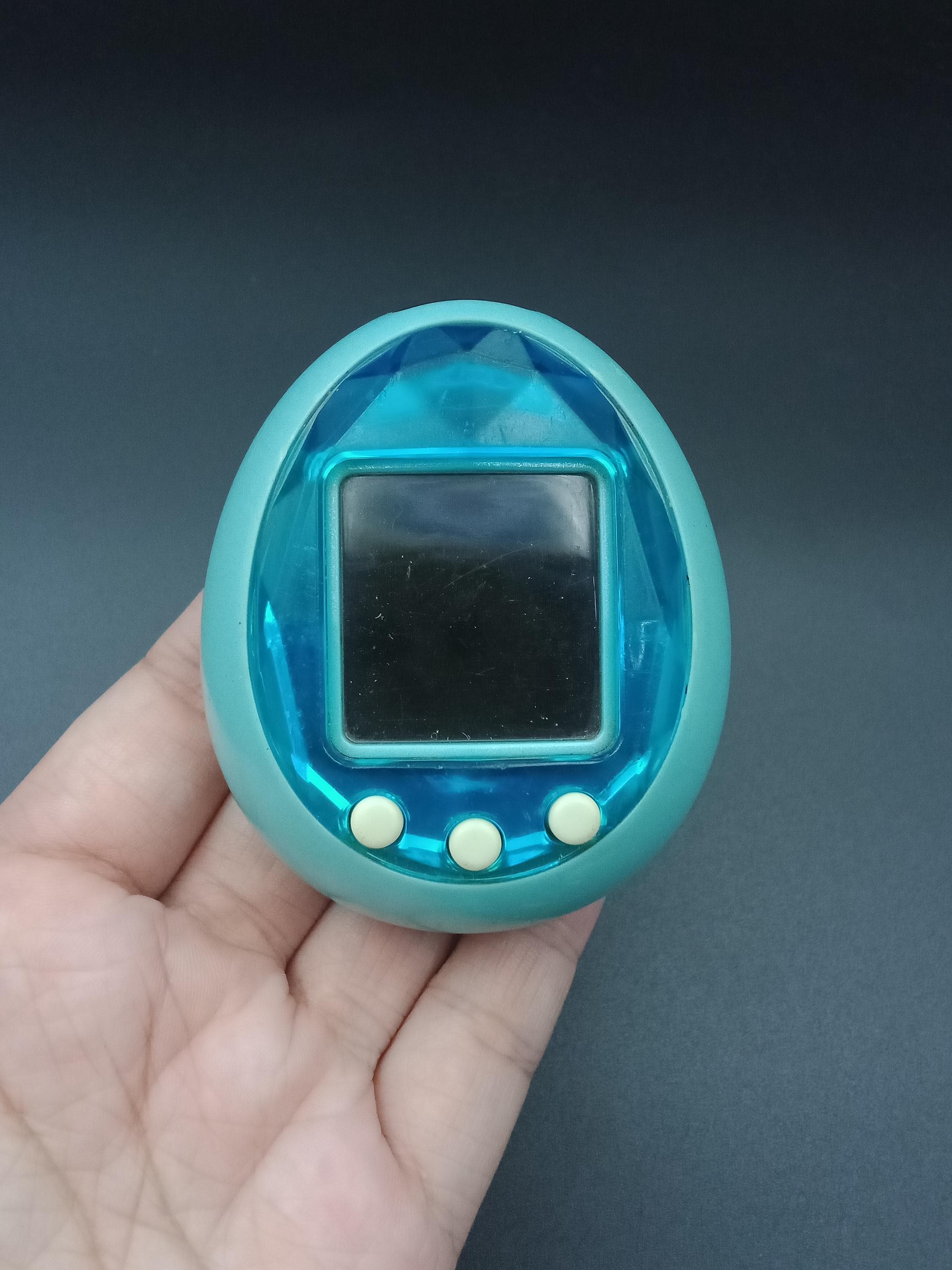 SKU YU40 |たまごっち ID ブルー バンダイ ジャパニーズ V ペット