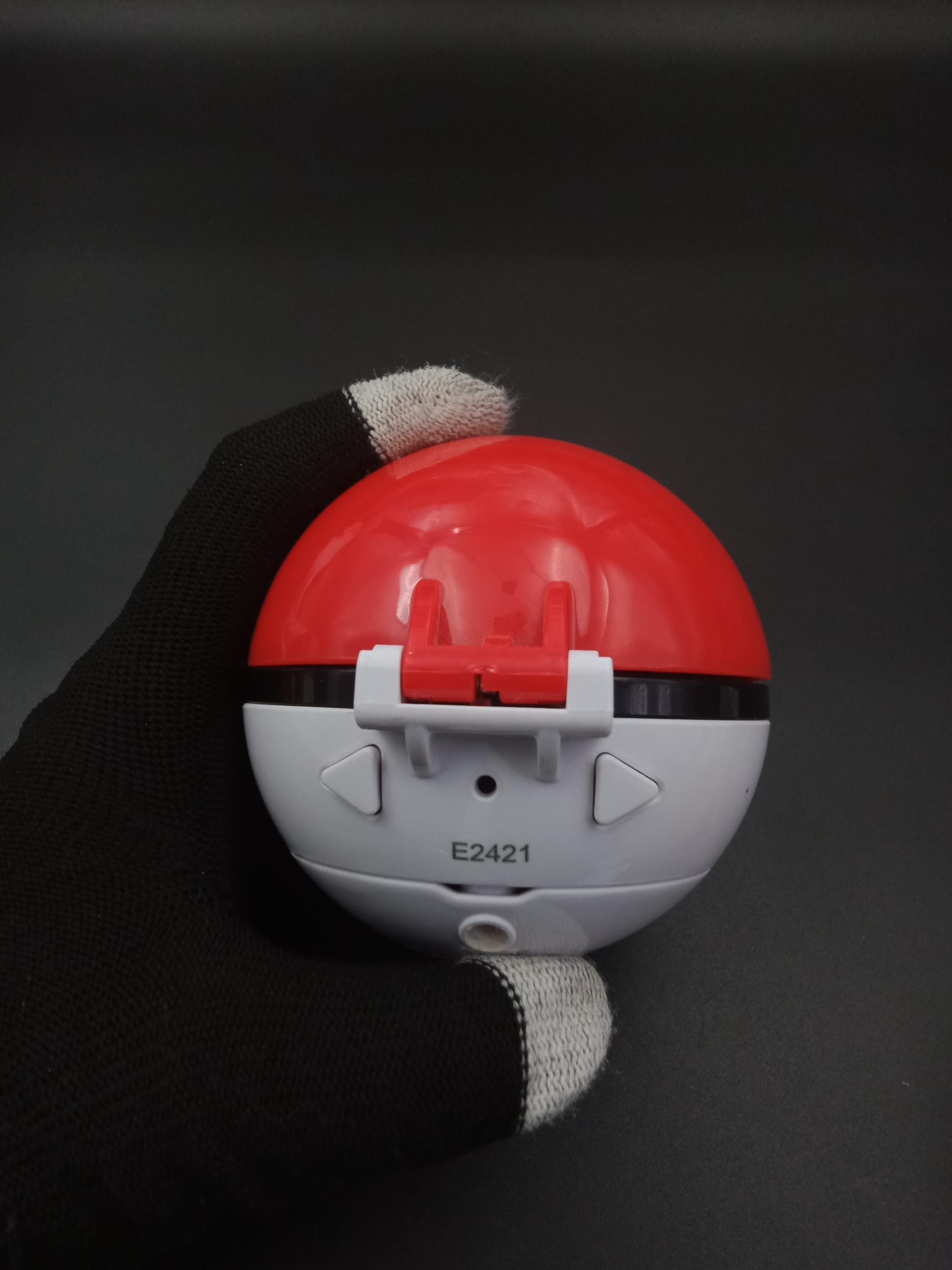 SKU B1071P13328 PO1 | Takara Tomy Pokemon Pocket Monsters Pokeball